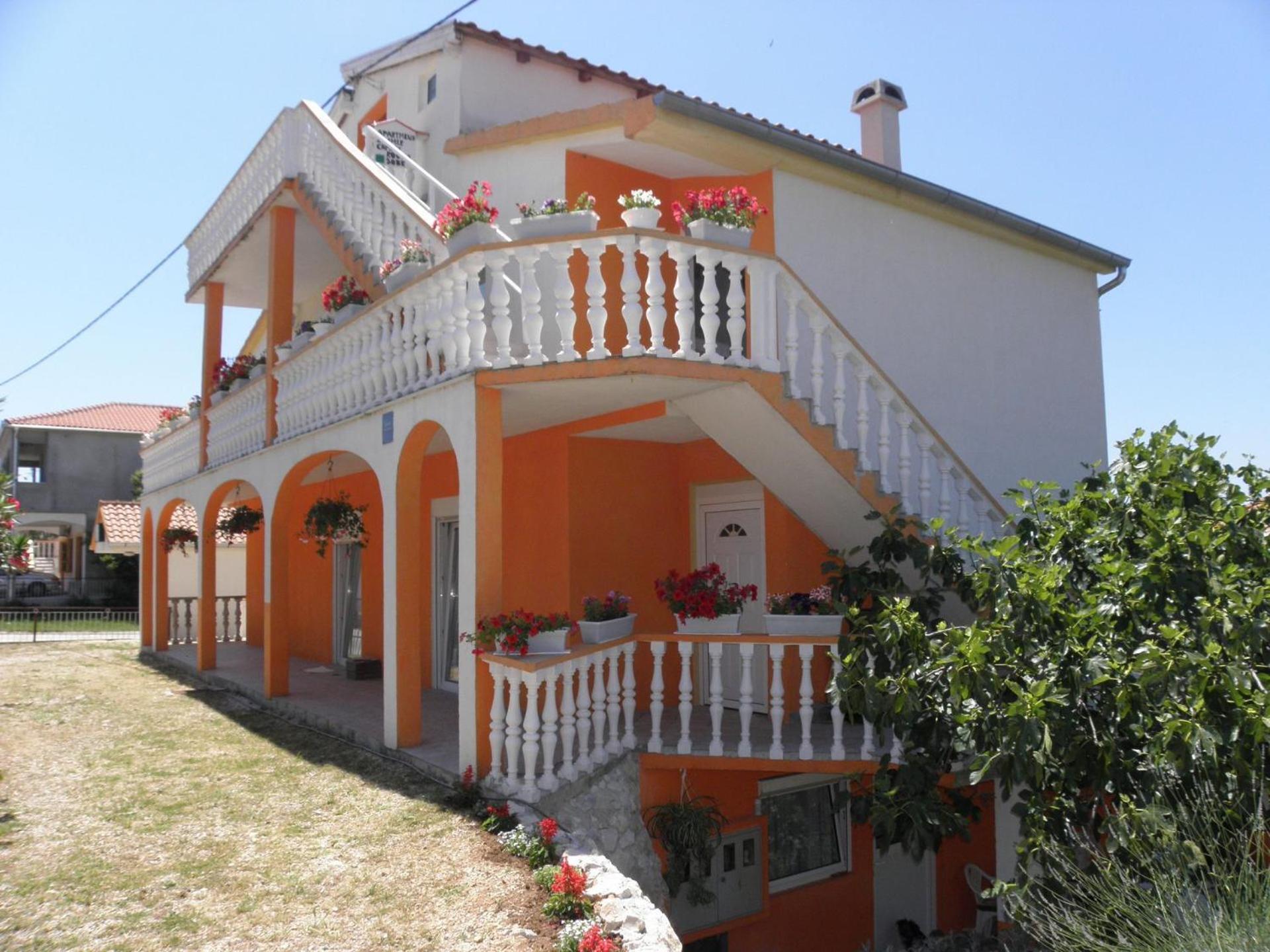 Apartments Zvone - 100 M From Sea Bibinje Extérieur photo